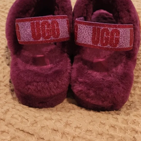 UGG Fluff Yeah Slide - Picture 3 of 5